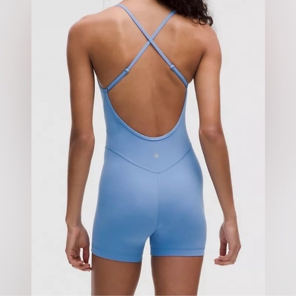 Lululemon Align Cross-Back Bodysuit 4” in Pool Party - Picture 2 of 8